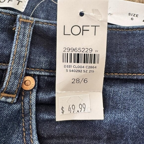 Ann Taylor LOFT Denim Bermuda Shorts in Classic Dark Indigo Wash High Waist 6 - Picture 3 of 5